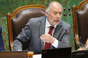 Cámara de Diputados modifica su reglamento para evitar protestas de asesores