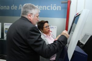 Seremi de Trabajo llama a capitalinos a cobrar sus excesos en las Cajas de Compensación