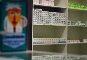 Farmacias condenadas por colusión deberán pagar $2.000 millones a consumidores afectados