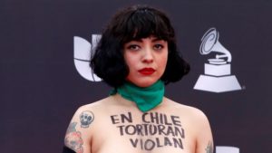 BBC elige a Mon Laferte como una de las artistas que 