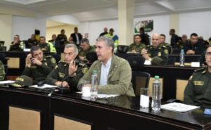 Gobierno de Colombia acepta diálogo con líderes de manifestaciones sociales