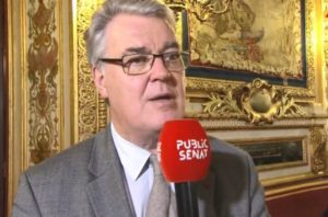 Francia: renuncia encargado de la reforma de pensiones acusado de corrupción