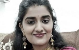 India: madre de acusado de violar y asesinar a joven propone quemar a su hijo si es culpable