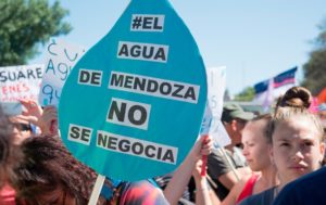 Suspenden ley de minería en Mendoza tras masivas protestas sociales