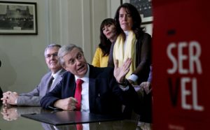 José Antonio Kast cuestiona campaña por el 