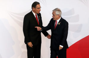 Crisis democráticas en Chile y Perú, buscando una salida