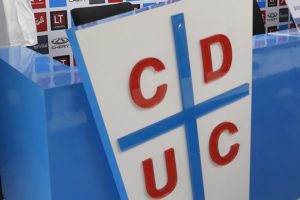 Universidad Católica presenta nuevo sponsor para su camiseta