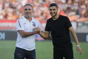 Colo Colo oficializó en cancha incorporación de Nicolás Blandi como refuerzo