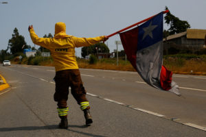 Brigadistas de Conaf de Biobío suman seis días de huelga