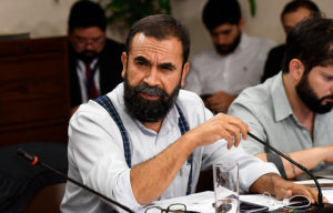 Gobierno condena festejo de Hugo Gutiérrez por ataque a Carabineros