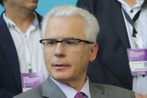 Garzón preocupado por sensación de impunidad entre víctimas en crisis social