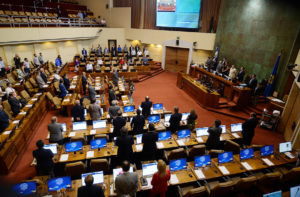 Cámara de Diputados aprueba reforma tributaria y es despachada al Senado