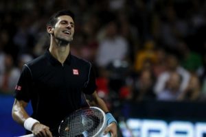 Djokovic se metió en la final del Abierto de Australia al derrotar a Federer