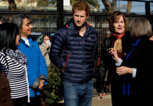 Reina Isabel II desestima anuncio de Meghan Markle y Príncipe Harry