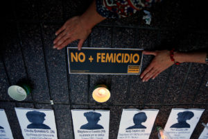 Femicidios en Chile: ¿por qué las organizaciones feministas registran más casos que el Gobierno?