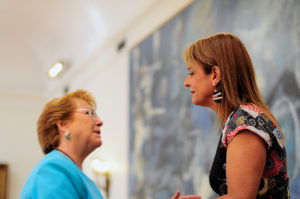 El camino que propone la UDI para adaptar el proyecto constitucional presentado por Bachelet