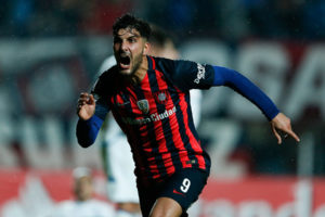 Nicolás Blandi llega a Chile para firmar por Colo Colo