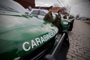 Los vehículos de Carabineros más vandalizados durante el estallido social y cuánto costaría su reposición