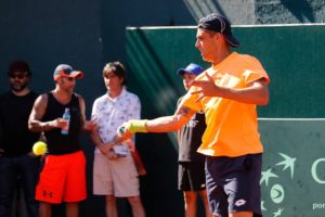 Alejandro Tabilo vence a Stakhovsky y se acerca al Abierto de Australia