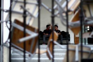 Dos liceos de Copiapó donde se realizará la PSU amanecieron en toma