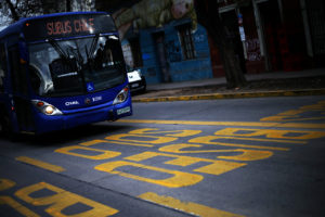 Ministerio de Transportes anunció 7 nuevas vías exclusivas para buses del Transantiago