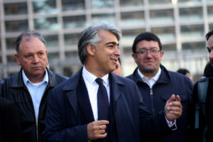 ME-O asegura que la primera línea es pacífica e insta a invitarlos a La Moneda