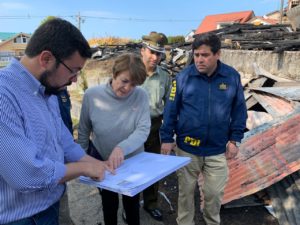 Ministra de las Culturas visita Ancud para constatar daños en Iglesia San Francisco y anuncia plan para su recuperación
