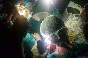 Ministerio de Salud responde por corte de luz en Hospital Barros Luco en plena cirugía