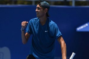 Alejandro Tabilo gana en su estreno en Australia y consigue su primer triunfo en un Grand Slam