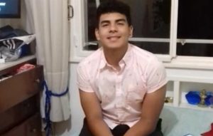 Crimen en Argentina: identifican zapatilla de rugbista con la que patearon y dieron muerte a Fernando Baez