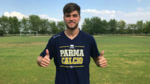Francisco Sierralta fue anunciado como el nuevo refuerzo del Empoli
