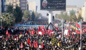 Estampida en funeral del general Soleimani deja 32 personas muertas y un centenar de heridos
