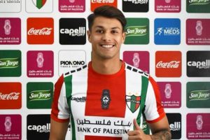 Palestino oficializa la contratación de Nicolás Solabarrieta