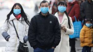 OMS se reúne de emergencia: China confirma 6 muertos y 300 nuevos contagiados por coronavirus