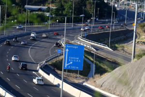 Unos 322 mil vehículos regresarían a Santiago este domingo