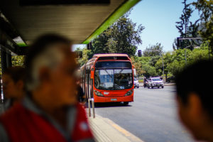 Estudio reveló el perfil de las personas que evaden el Transantiago