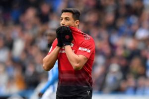 Manchester United buscaría vender a Alexis Sánchez a mitad de año