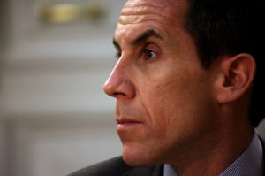 Alessandri apoya Apruebo y cuestiona a 