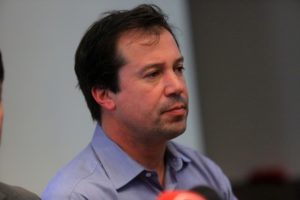 Ministro Palacios declararía esta semana por caso sobre coimas en el MOP