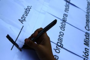 CNTV entrega lista de comandos y partidos políticos que participan en franja del plebiscito