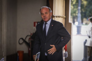 La respuesta del ministro de Agricultura a tuitera que lo quiso dejar en ridículo