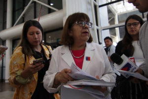 Seremi de Salud sobre chilena que llegó desde China: 