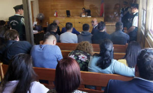 Prisión preventiva para carabineros acusados de golpiza a joven en Puente Alto