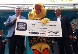 Alianza entre BancoEstado y JetSMART incluye descuentos en pasajes aéreos