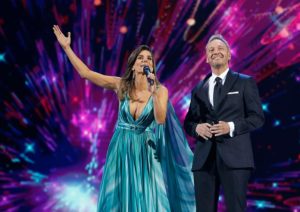 “Nunca más sin nosotras las mujeres”: el discurso inaugural de Viña 2020 que calmó los ánimos en la Quinta Vergara