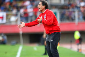 La lenta agonía del proceso de Mario Salas en Colo Colo