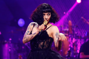 Fiscalía confirma que no citó a declarar a Mon Laferte