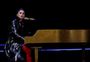 Cinco imágenes que muestran cómo estaba la Quinta Vergara durante el show de Francisca Valenzuela