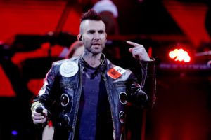 El cuestionado paso de Adam Levine y Maroon 5 por la Quinta Vergara