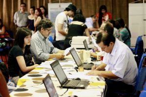 Deudores morosos del CAE podrán reprogramar sus cuotas